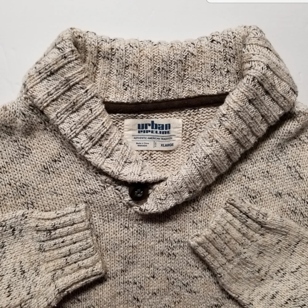 Vintage Urban Pipeline, Men's Tan Button-Neck Knit Sweater, XL